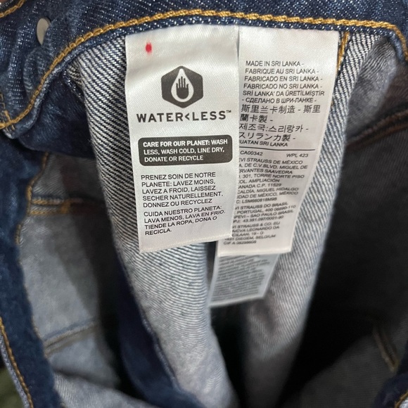 Levi’s Jean skirt button front A-line size 30 - Picture 6 of 6